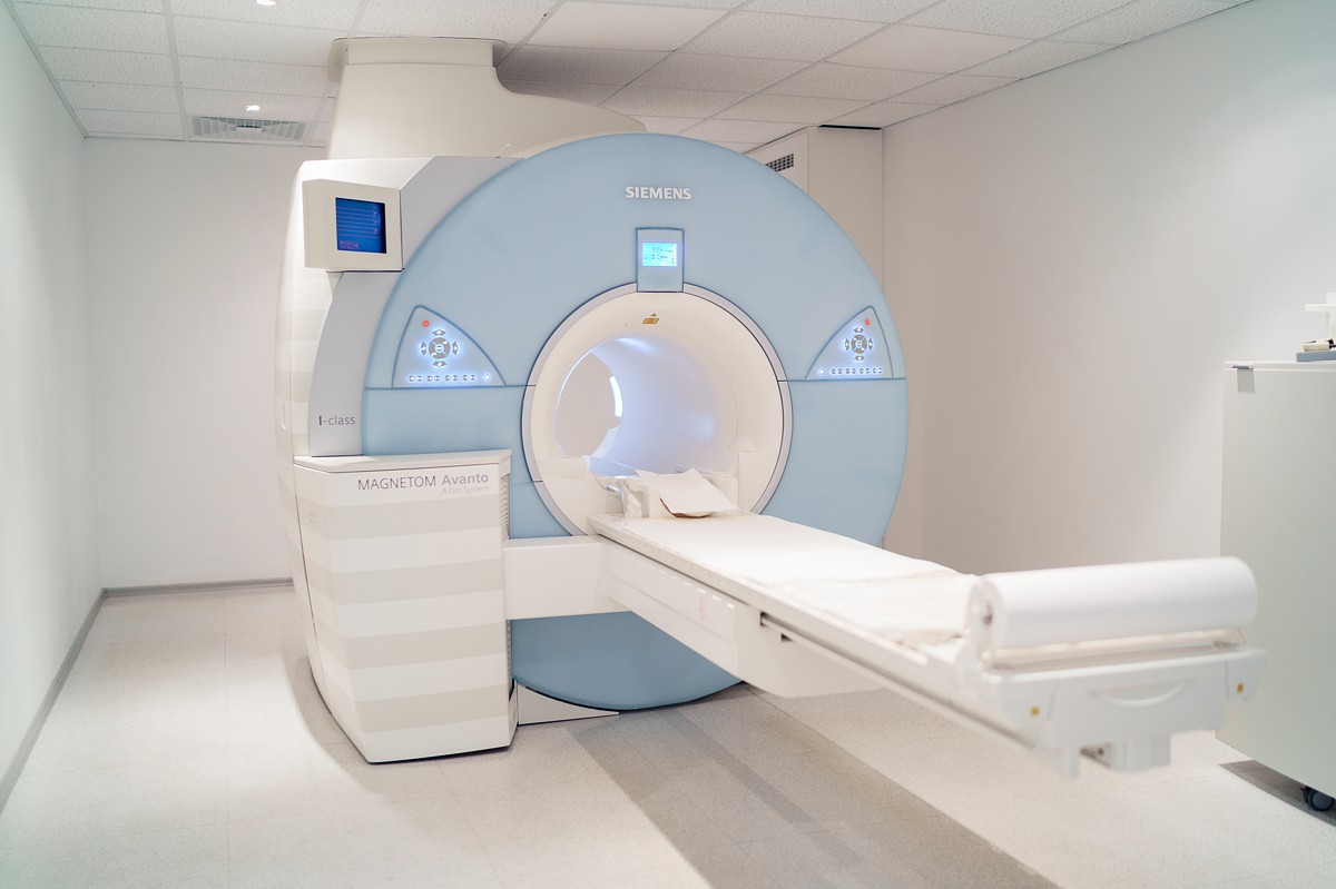 Томограф Siemens MAGNETOM Avanto