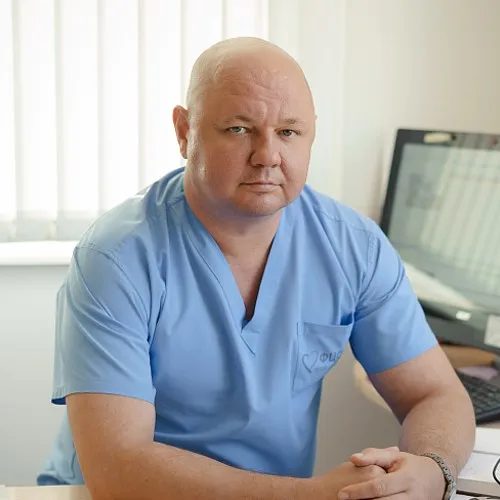 Шутов Дмитрий Борисович